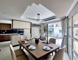 East Coast Hill (D16), Semi-Detached #532179021